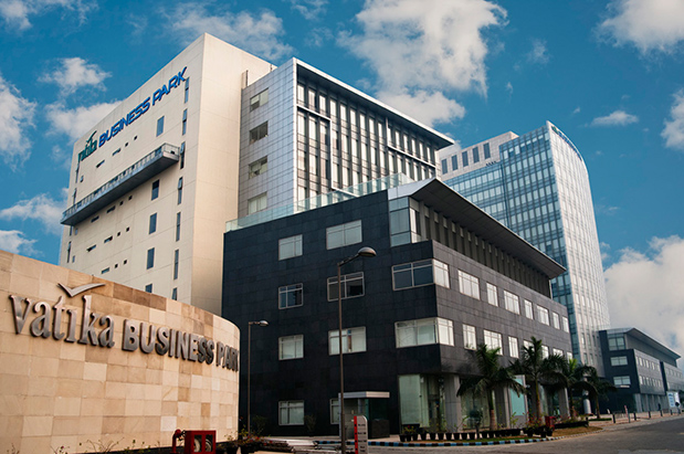 Commercial Complexes & Towers